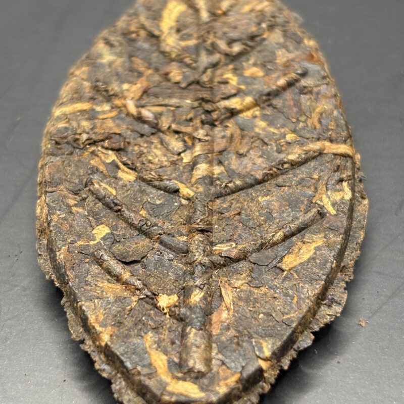 Pu Erh Golden Tea Leaves - Image 2